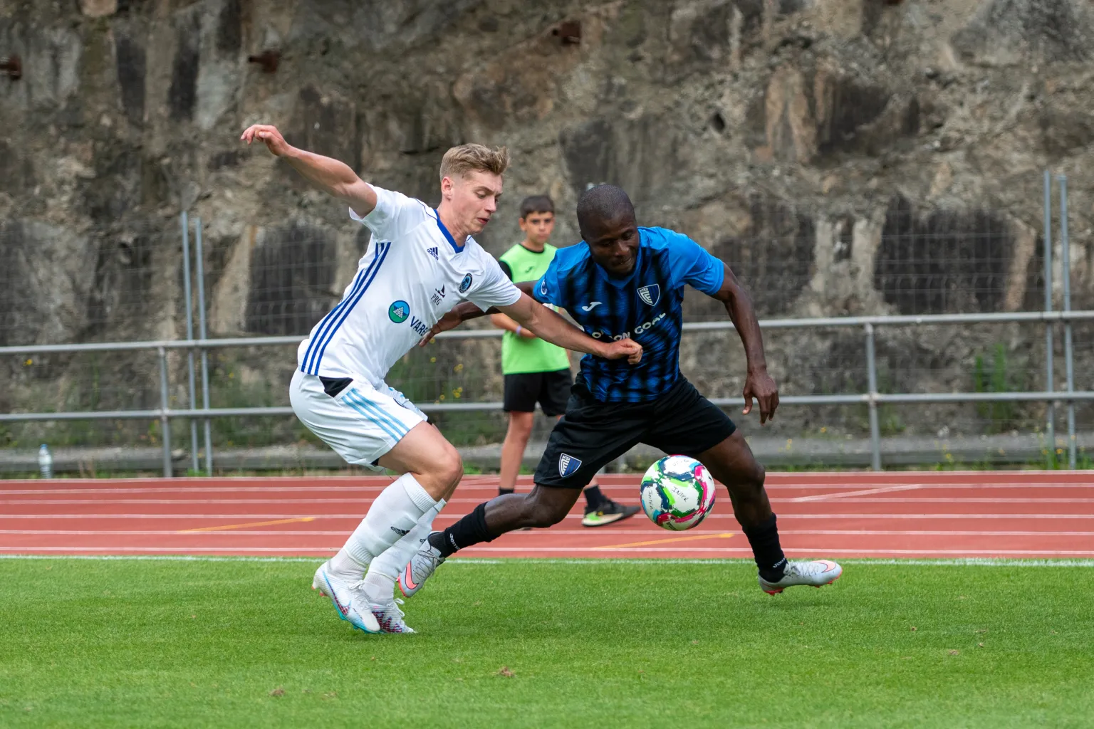 Jean Luc Assoubre, durant el partit d'ahir davant el Víkingur / Martín Silva Cosentino