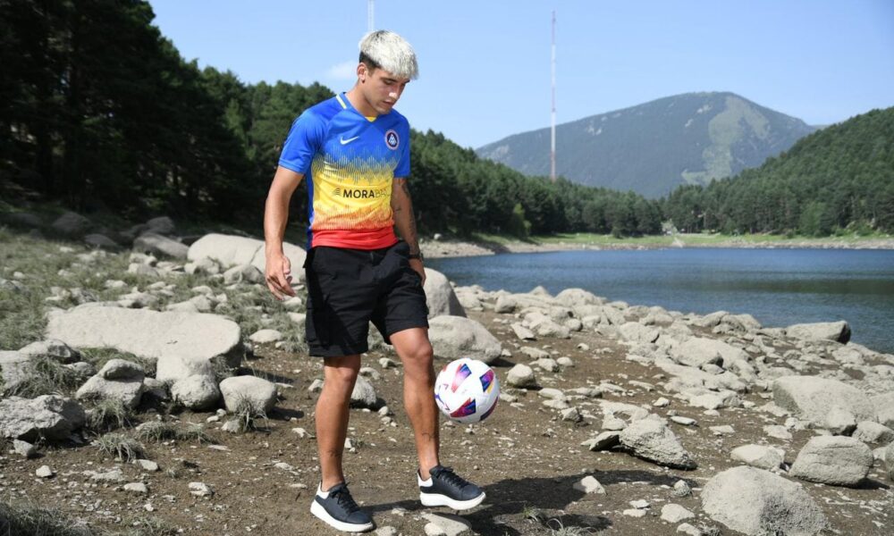 Iker Benito al llac d'Engolasters