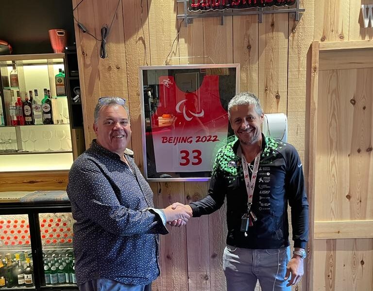 Patrocini El Carlit PARA ALPÍ amb Thierry Moncomble i Carles Visa