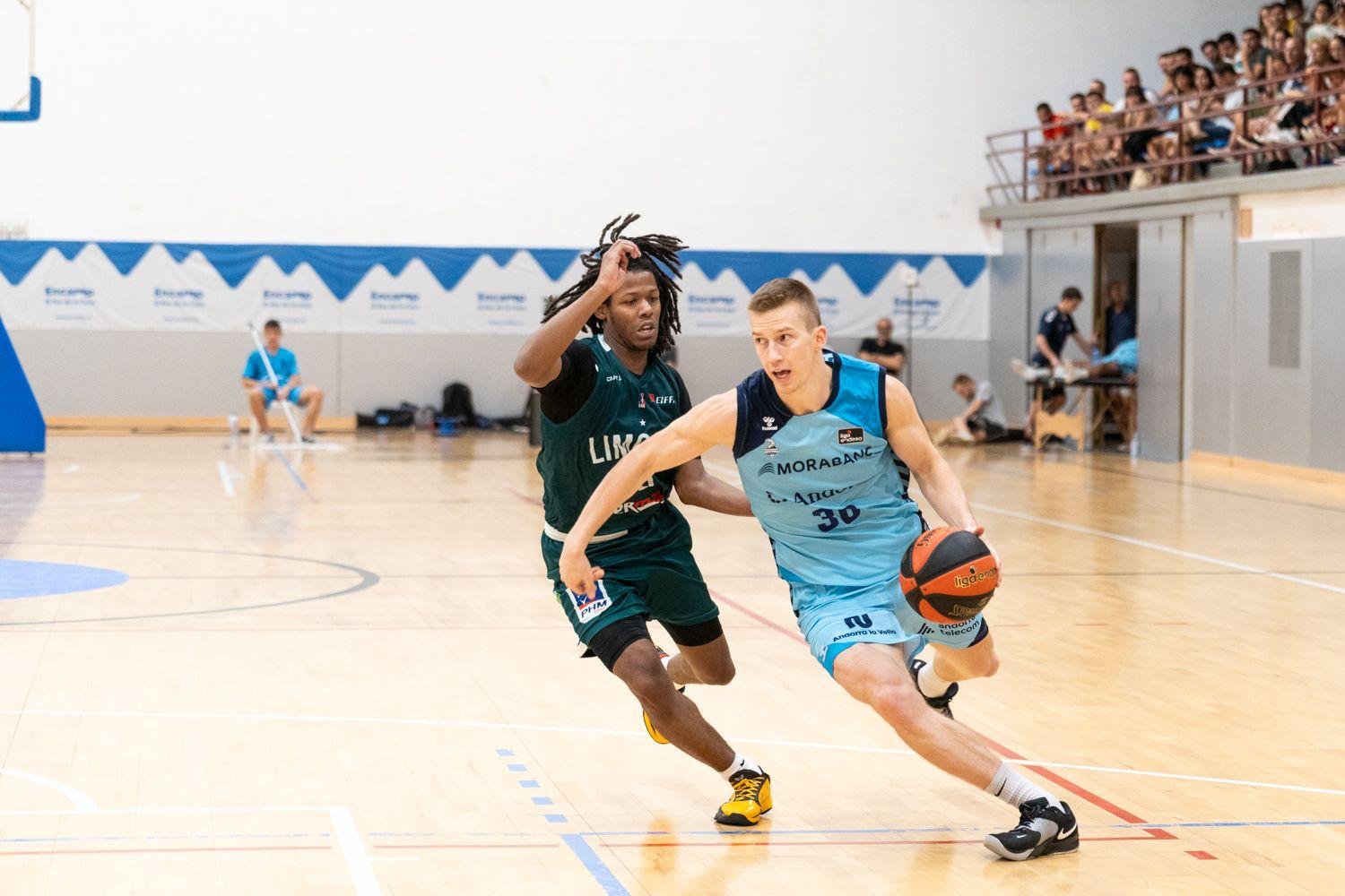Adam Somgyi durant el primer partit de pretemporada / COMÚ ENCAMP