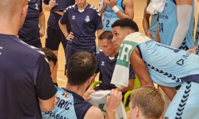 Natxo Lezkano durant un temps mort / MORABANC ANDORRA