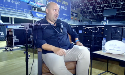 Gorka Aixàs durant l'entrevista a Mitja Part
