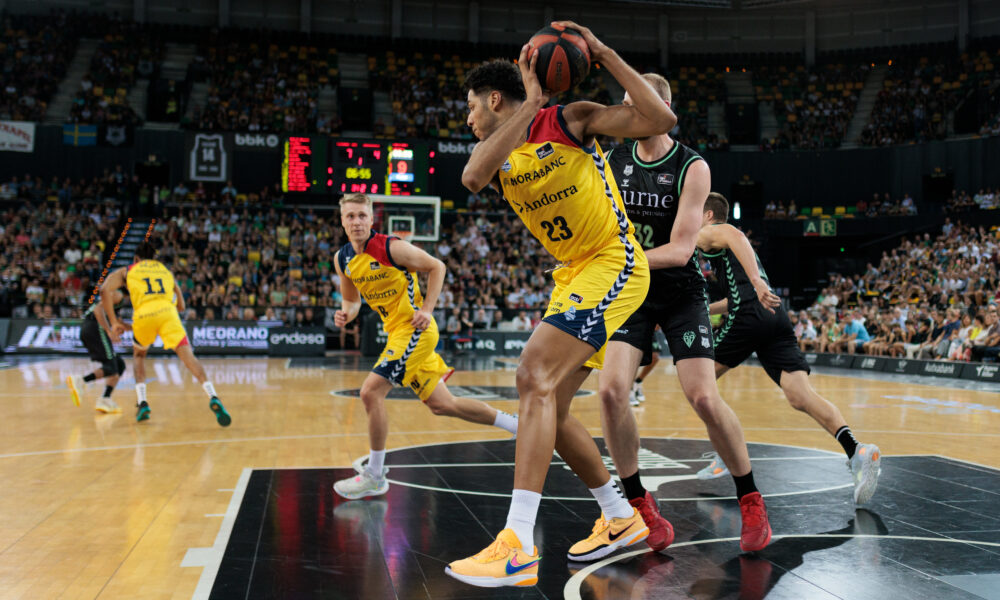 Felipe Dos Anjos en el partit davant el Bilbao / bCA