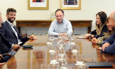 Gerard Piqué i Xavier Espot en una reunió del 2019 / SFGA