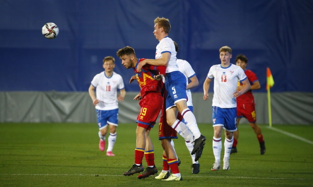 Un instant del partit entre Andorra i Illes de Fèroe / FAF