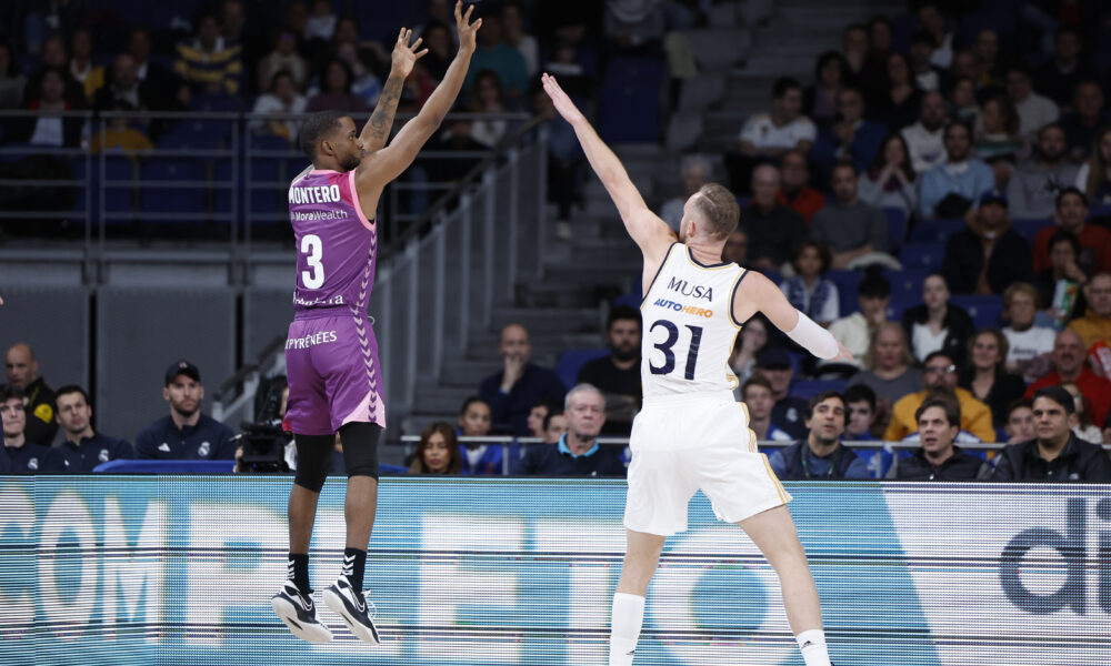 Jean Montero en el duel davant el Reial Madrid / ACB