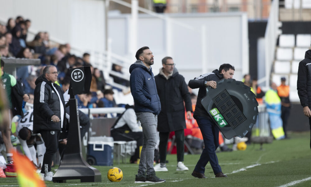 Eder Sarabia en el partit davant el Burgos / FCA