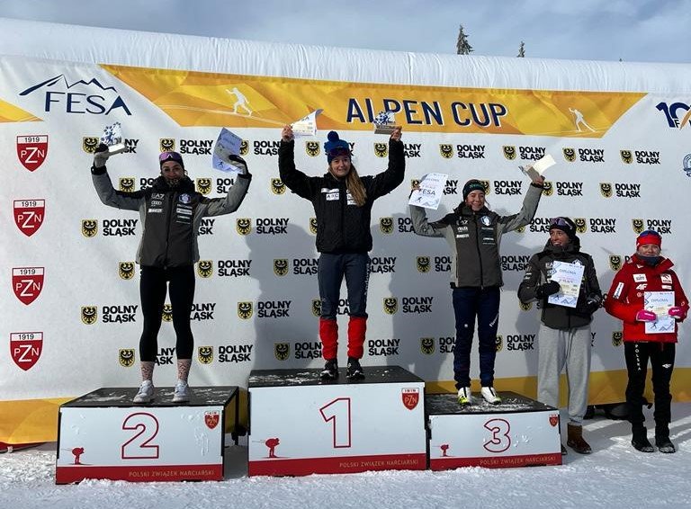 Gina del Rio guanya els 10km mass start clàssic de Jakuszyce Alpen Cup Copa d'Europa / FAE