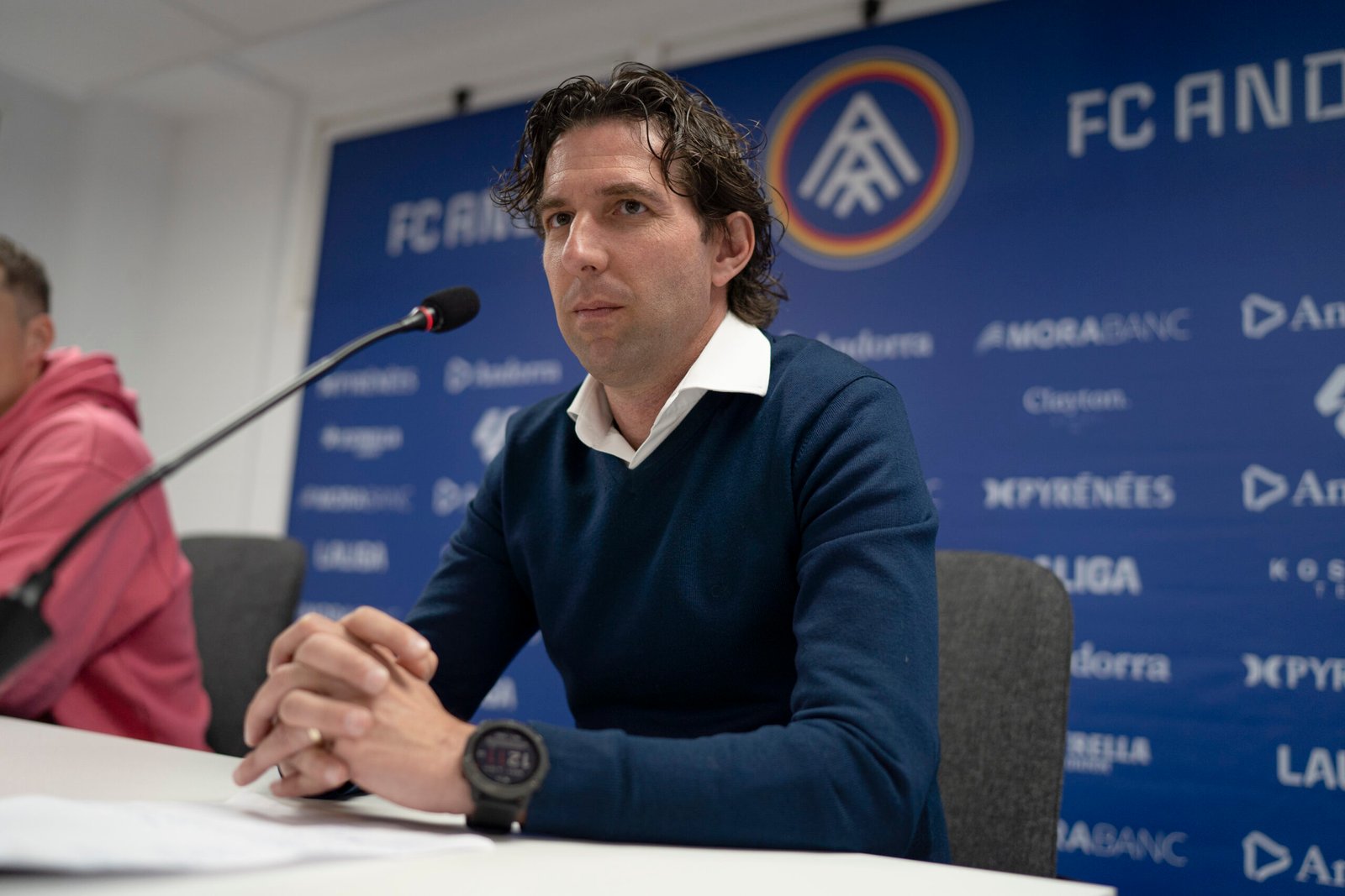 Nogués durant la roda de premsa de Jorge Pombo / FCA