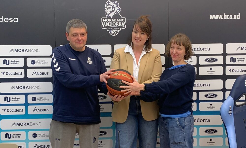 Jaum Tomàs, Natàlia de Felipe i Lula Martínez, d'esquerra a dreta