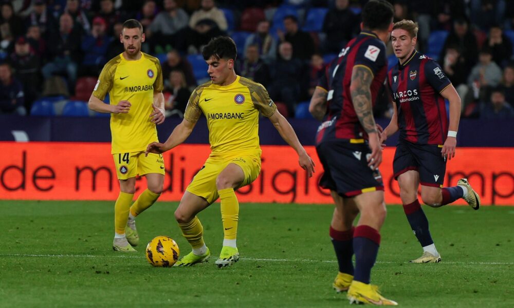 Lobete en un moment del partit contra el Llevant / FCA