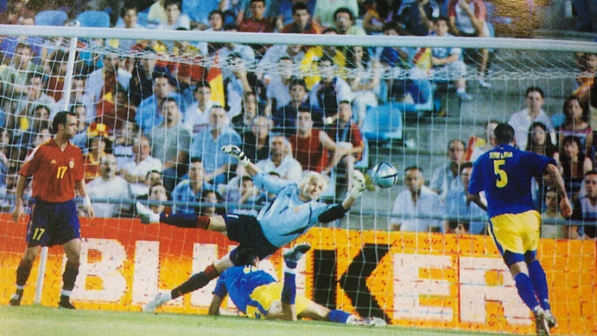 Un moment de la derrota d'Andorra per 4-0 davant Espanya el 2004 / RFEF