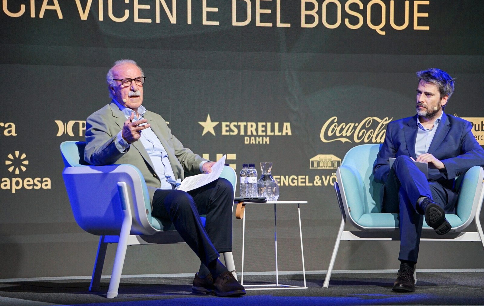Vicente del Bosque durant la ponència / FCA