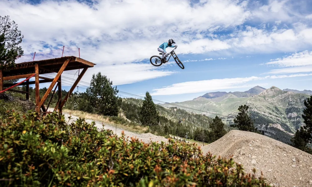 Un biker a Pal-Arinsal / Pal Arinsal